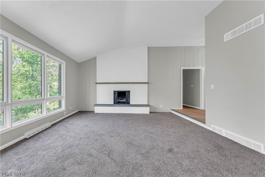1183 Romayne Drive Akron OH 44313