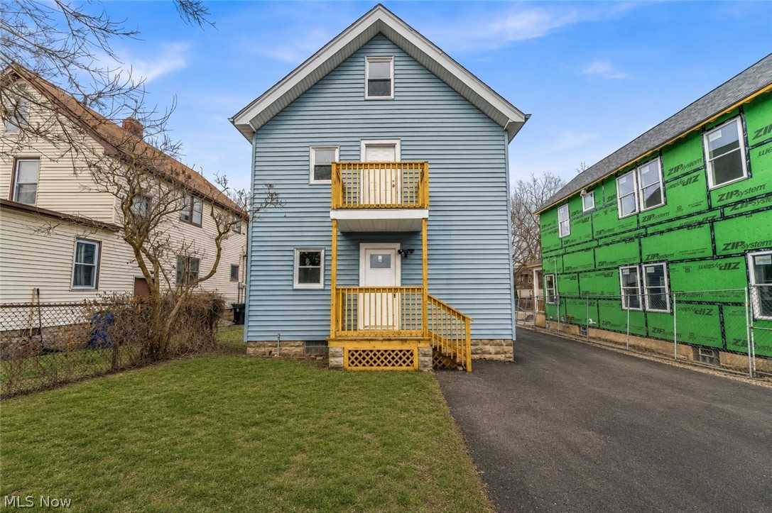 2209 Hood Avenue Cleveland OH 44109