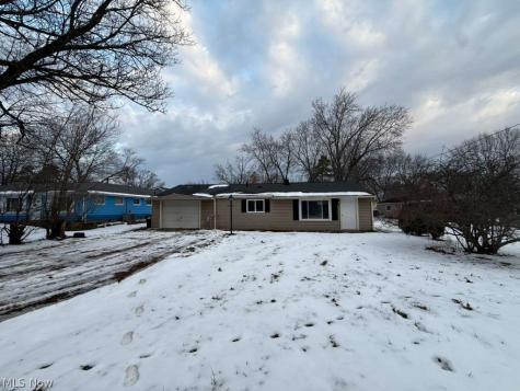 4095 Sleepy Hollow Road Brunswick OH 44212