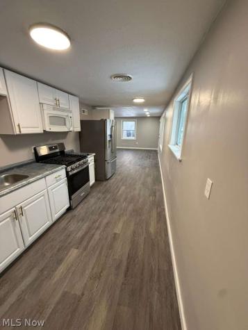 4095 Sleepy Hollow Road Brunswick OH 44212