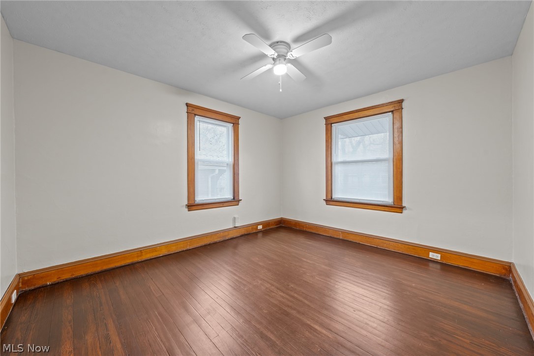 2052 W 89th Street Cleveland OH 44102