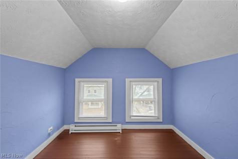 2052 W 89th Street Cleveland OH 44102