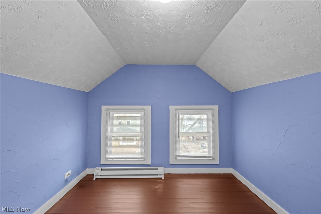 2052 W 89th Street Cleveland OH 44102