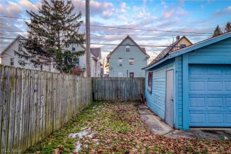 2052 W 89th Street Cleveland OH 44102