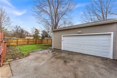 1981 Columbia Road Westlake OH 44145