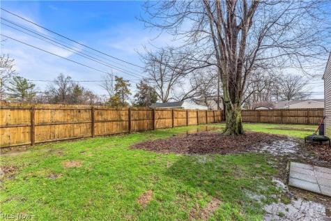 1981 Columbia Road Westlake OH 44145