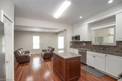 9338 Liberty Road Twinsburg OH 44087