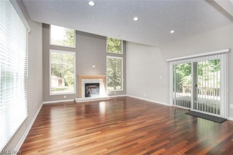 9338 Liberty Road Twinsburg OH 44087