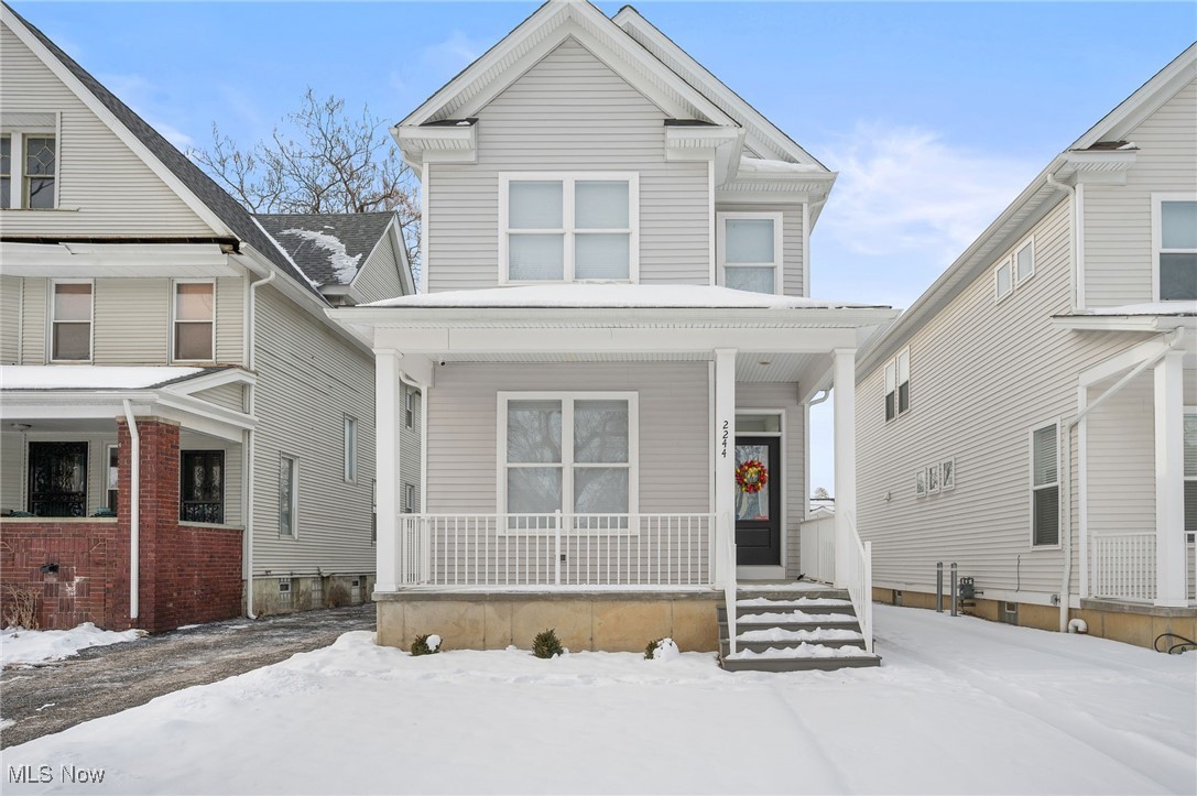 2244 E 100th Street Cleveland OH 44106