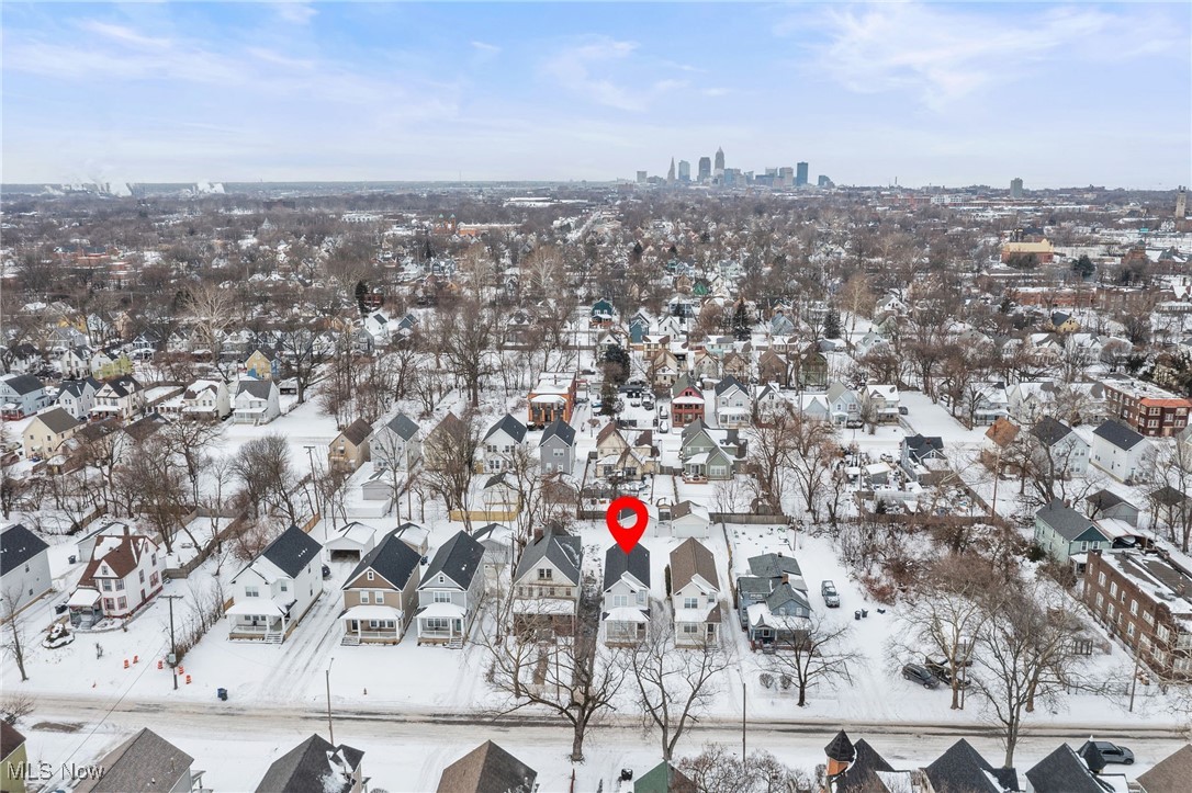 2244 E 100th Street Cleveland OH 44106