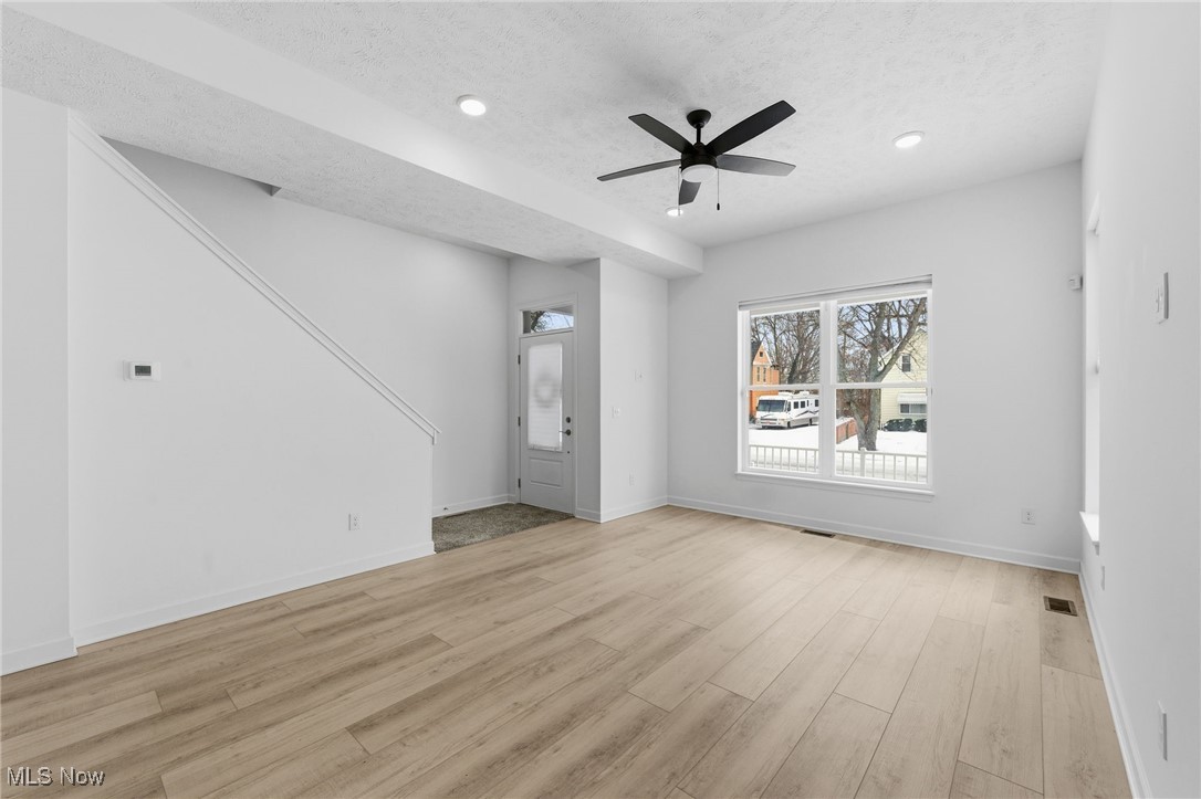 2244 E 100th Street Cleveland OH 44106