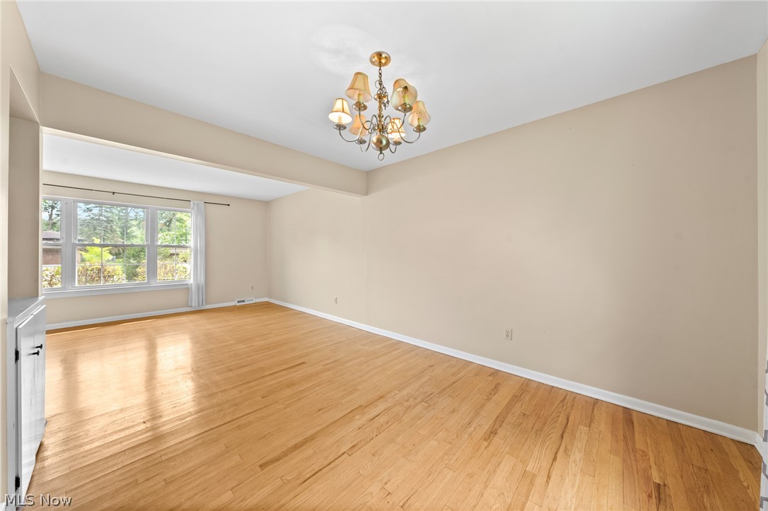 32955 Nimrod Street Solon OH 44139