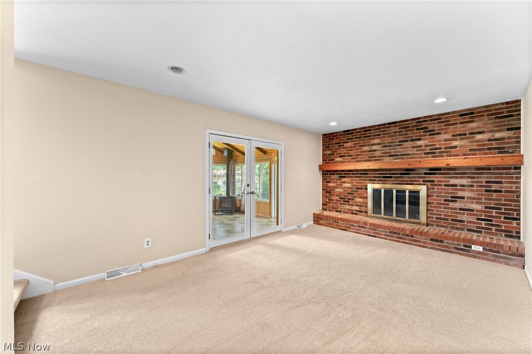 32955 Nimrod Street Solon OH 44139