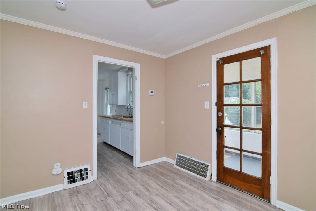 1408 Winston Road South Euclid OH 44121