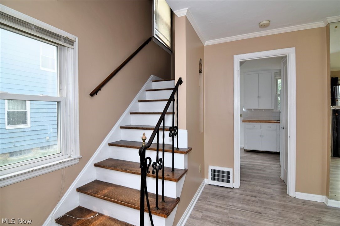 1408 Winston Road South Euclid OH 44121