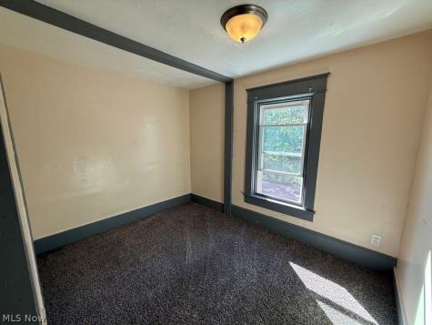 1017 La Croix Avenue Akron OH 44307