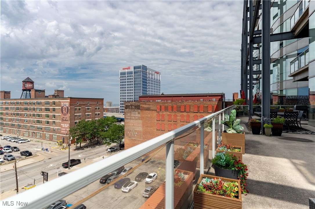 701 W Lakeside Avenue Cleveland OH 44113
