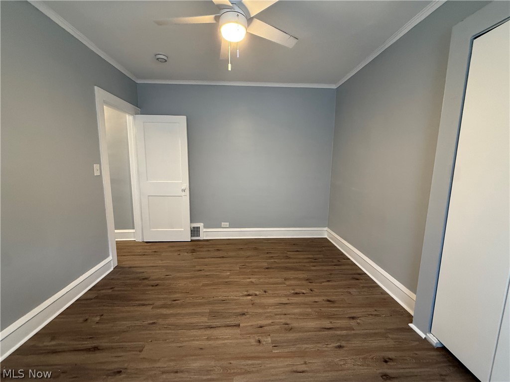 1307 Hathaway Avenue Lakewood OH 44107
