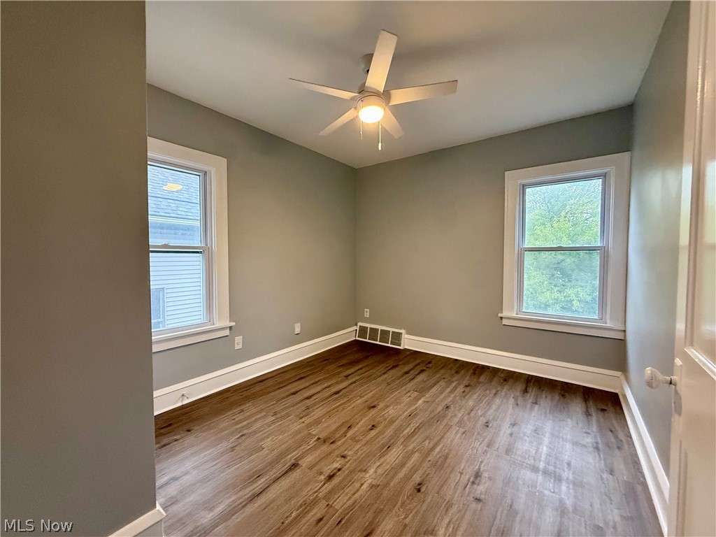 1307 Hathaway Avenue Lakewood OH 44107