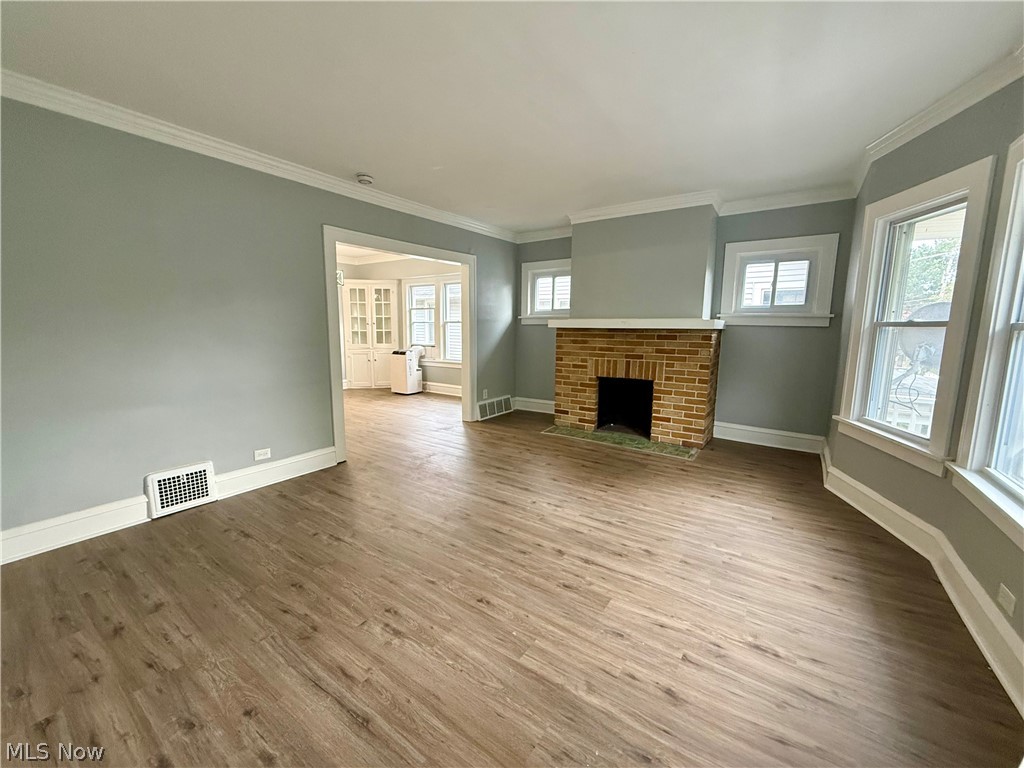 1307 Hathaway Avenue Lakewood OH 44107