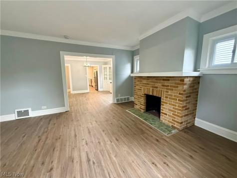 1307 Hathaway Avenue Lakewood OH 44107