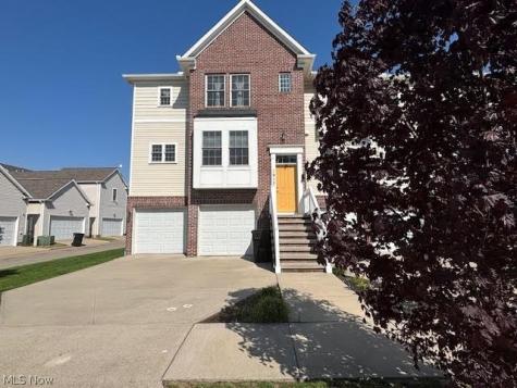1913 E 86 Street Cleveland OH 44106