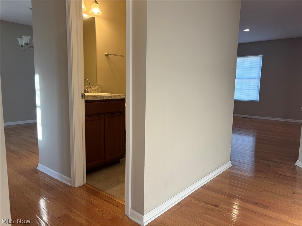1913 E 86 Street Cleveland OH 44106