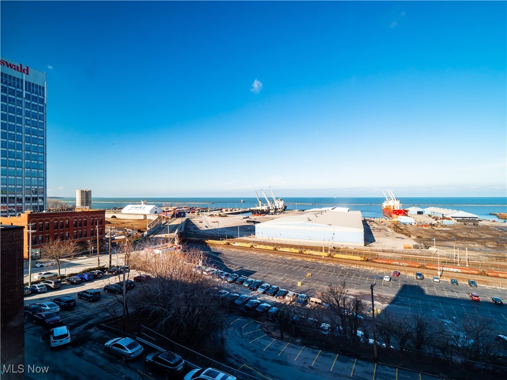 1133 W 9th Street Cleveland OH 44113