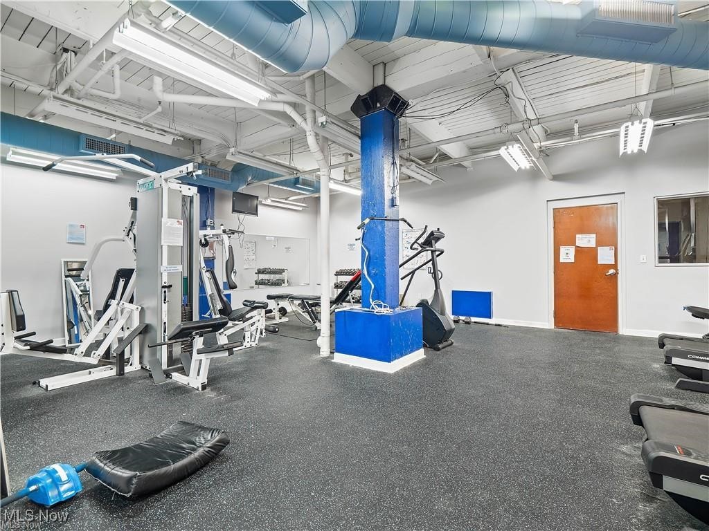 1133 W 9th Street Cleveland OH 44113