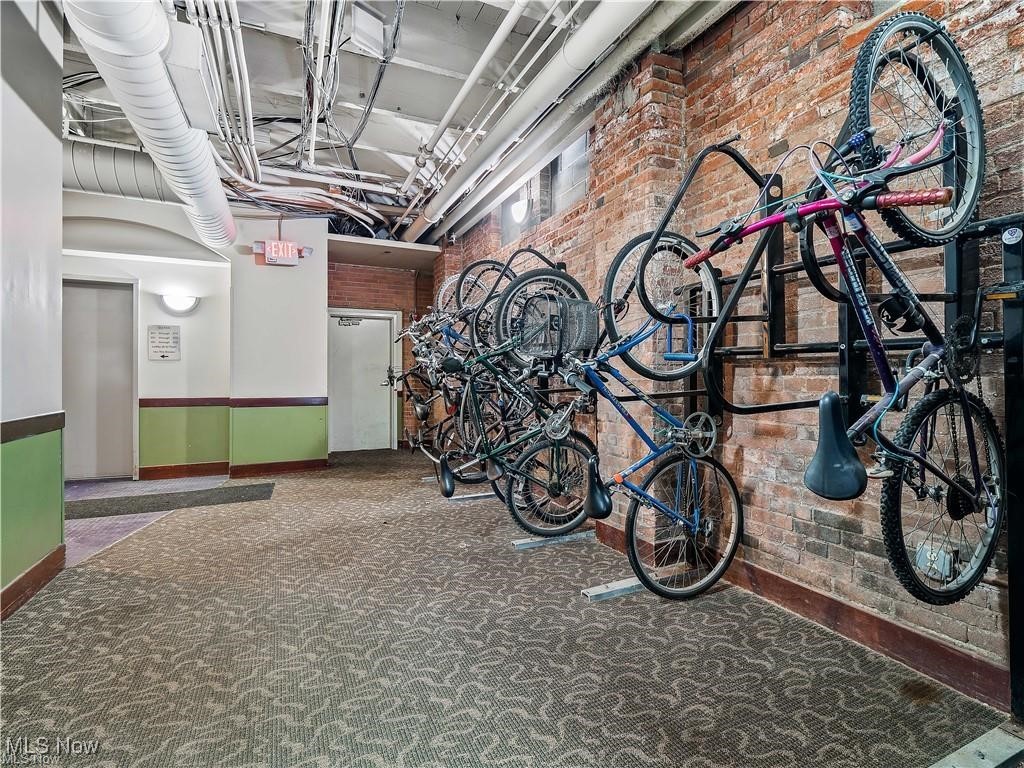 1133 W 9th Street Cleveland OH 44113