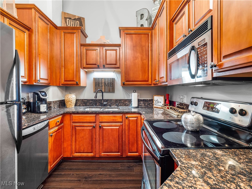 1133 W 9th Street Cleveland OH 44113