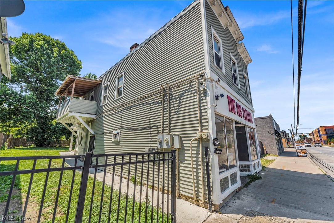 5011 Clark Avenue Cleveland OH 44102