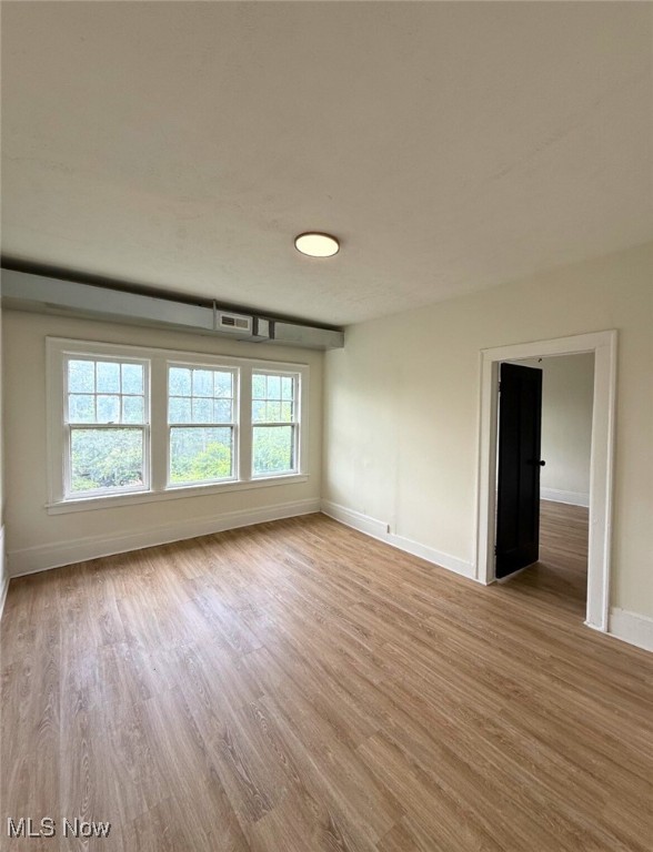 3308 Archwood Avenue Cleveland OH 44109