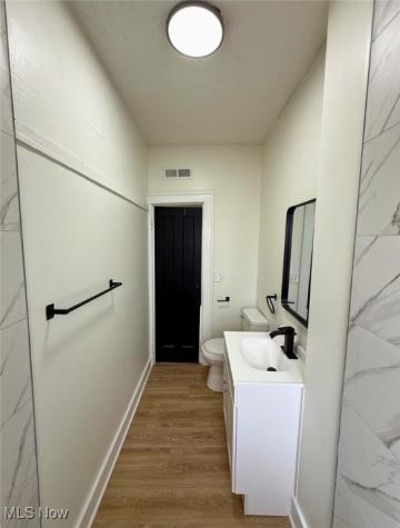 3308 Archwood Avenue Cleveland OH 44109