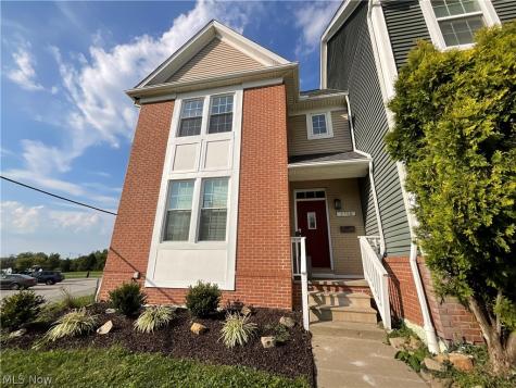 2708 Martin Luther King Jr Drive Cleveland OH 44104