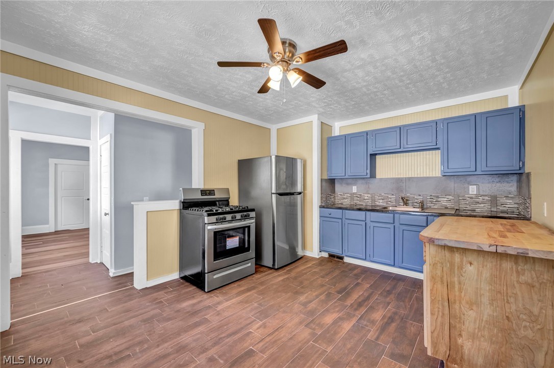 16321 Arcade Avenue Cleveland OH 44110