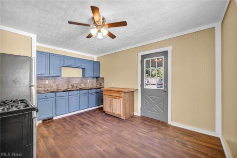 16321 Arcade Avenue Cleveland OH 44110