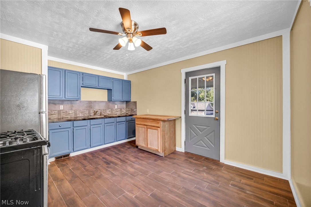 16321 Arcade Avenue Cleveland OH 44110