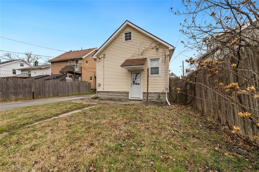 3753 W 139th Street Cleveland OH 44111