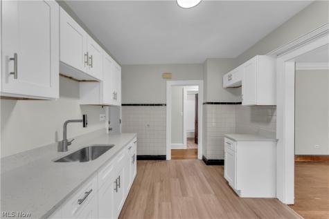 3526 East Boulevard Cleveland OH 44105