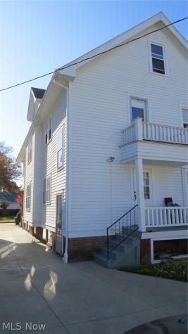 13314 Merl Avenue Lakewood OH 44107