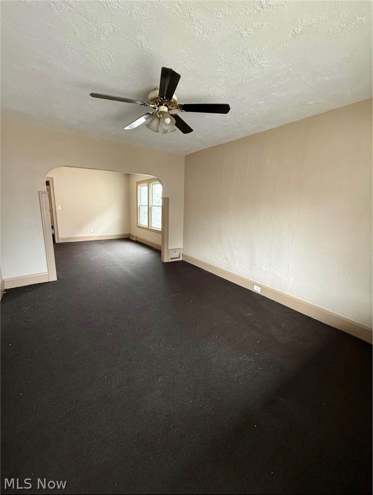 3147 W 82nd Street Cleveland OH 44102