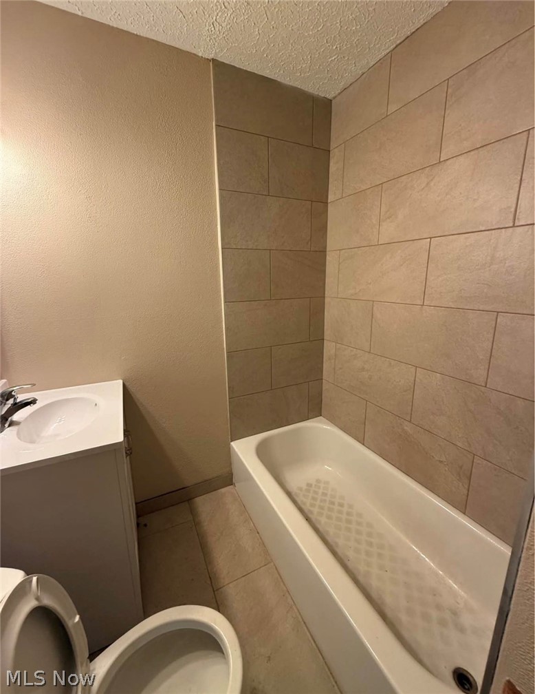 3147 W 82nd Street Cleveland OH 44102