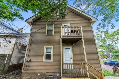 3219 W 116th Street Cleveland OH 44111
