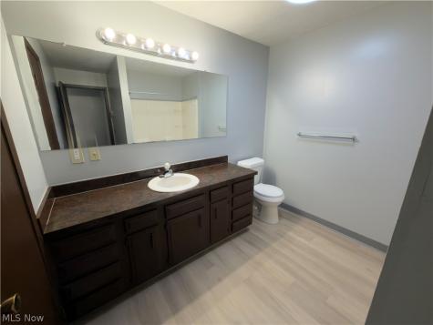 2814 Forest Lane Lorain OH 44053