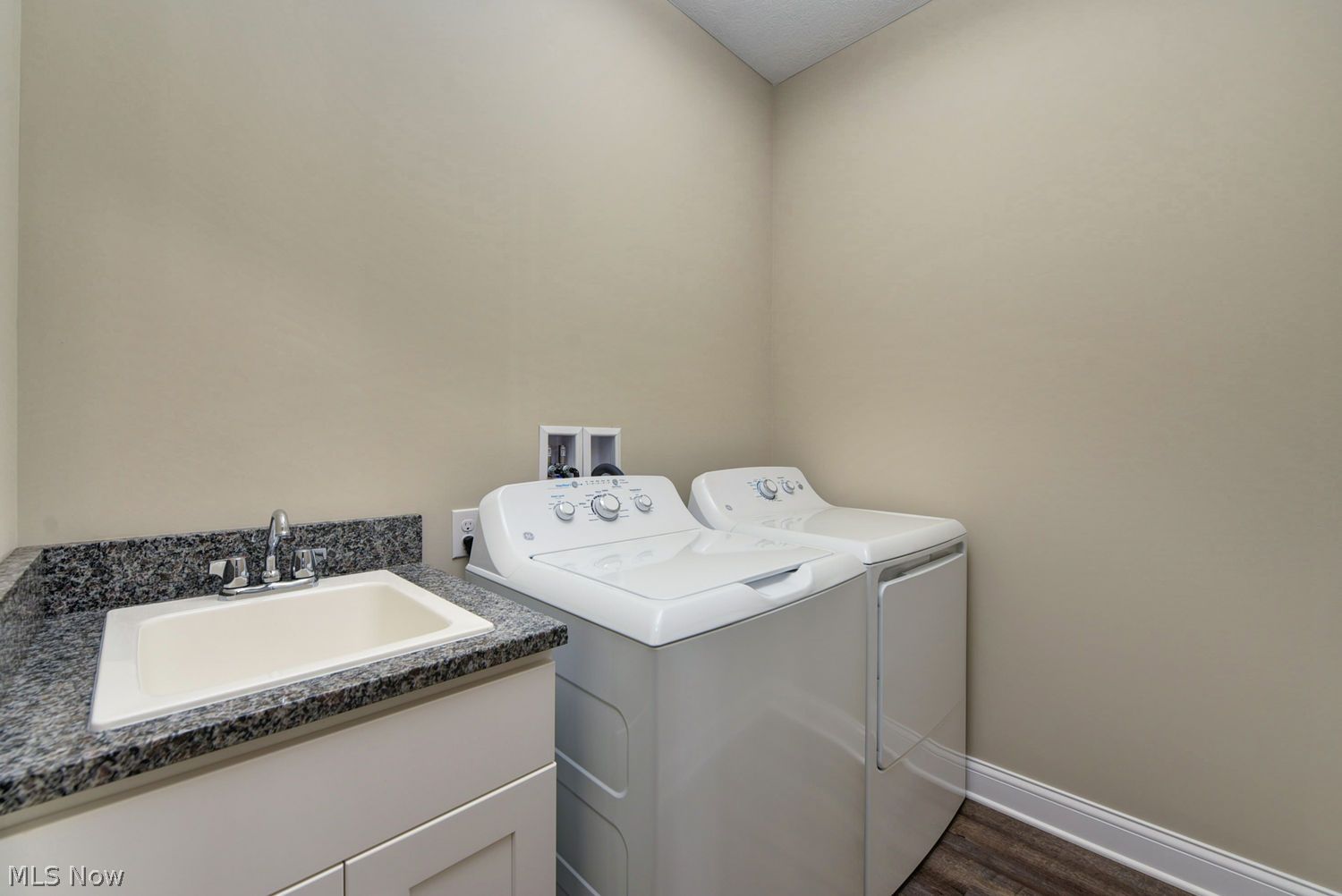 25788 Center Ridge Road Westlake OH 44145