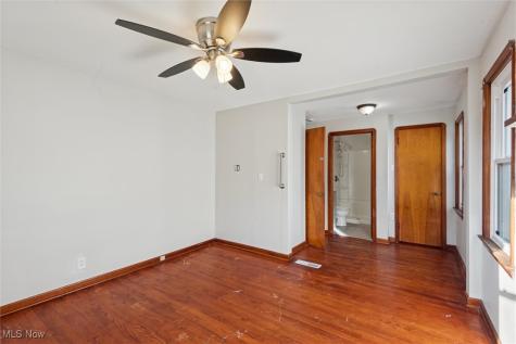 5732 E 141st Street Maple Heights OH 44137