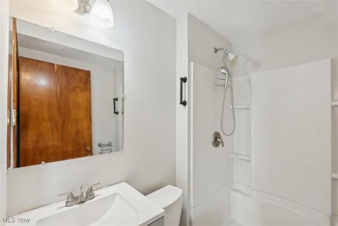 5732 E 141st Street Maple Heights OH 44137