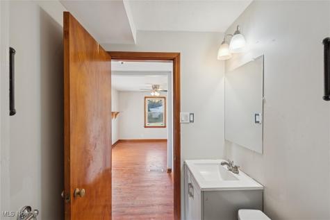 5732 E 141st Street Maple Heights OH 44137