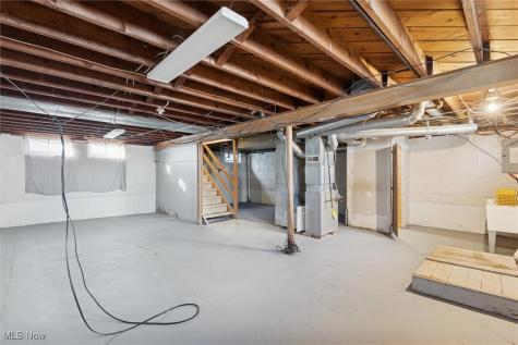 5732 E 141st Street Maple Heights OH 44137